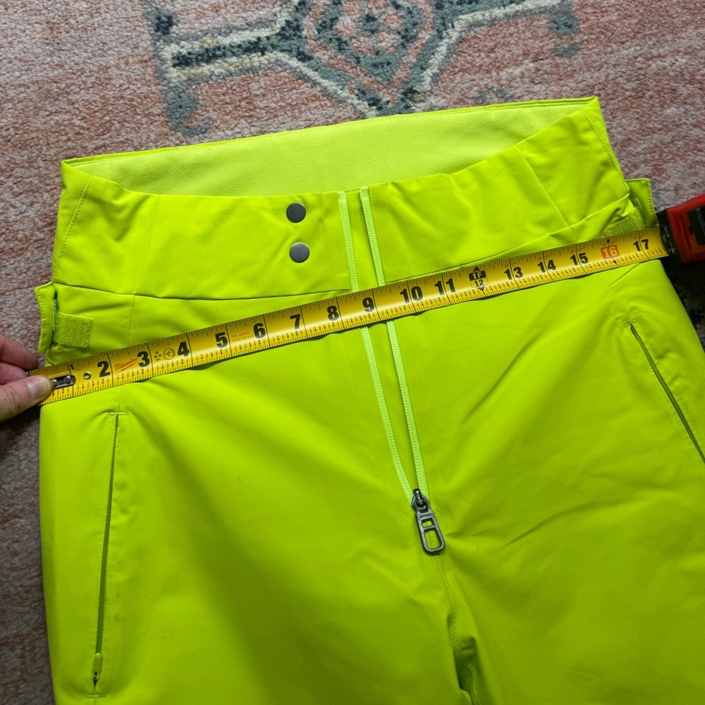 Woman’s ski pants